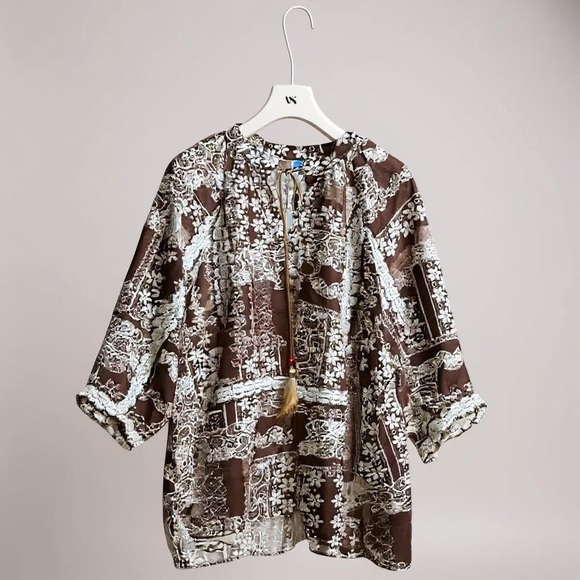 Brown Oversized Floral Women's Top - Picture 2 of 8